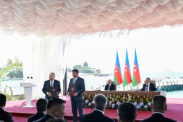 Azerbaijan and Kyrgyzstan exchanged the documents signed