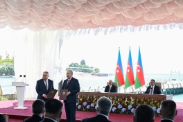 Azerbaijan and Kyrgyzstan exchanged the documents signed
