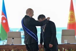 Award ceremony held for Presidents of Azerbaijan and Kyrgyzstan - PHOTO 