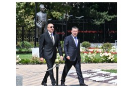 State banquet held in honor of President Ilham Aliyev and First Lady Mehriban Aliyeva in Cholpon-Ata - PHOTO 