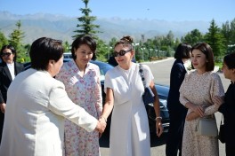 First Lady Mehriban Aliyeva visited “Altyn Balalyk” Health and Rehabilitation Center in Cholpon-Ata - PHOTO 