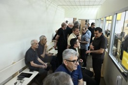 Judicial panel retires to deliberate in appeal case of Arayik Harutyunyan and others