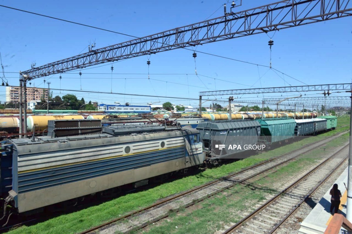 Wheat and fertilizer shipped from Russia to Armenia via Azerbaijan - UPDATED 