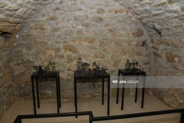 Participants of international conference visit Ateshgah Temple Complex-PHOTO 