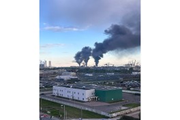Fire breaks out at St. Petersburg oil terminal amid reported drone attack - PHOTO  - VIDEO 