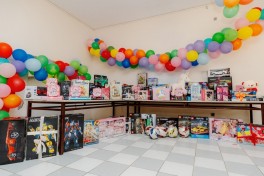 Leyla Aliyeva and Arzu Aliyeva visit Integrated Boarding School No. 11