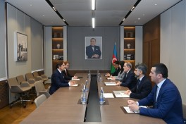 New Brazilian ambassador submits credentials copy to Azerbaijan's FM