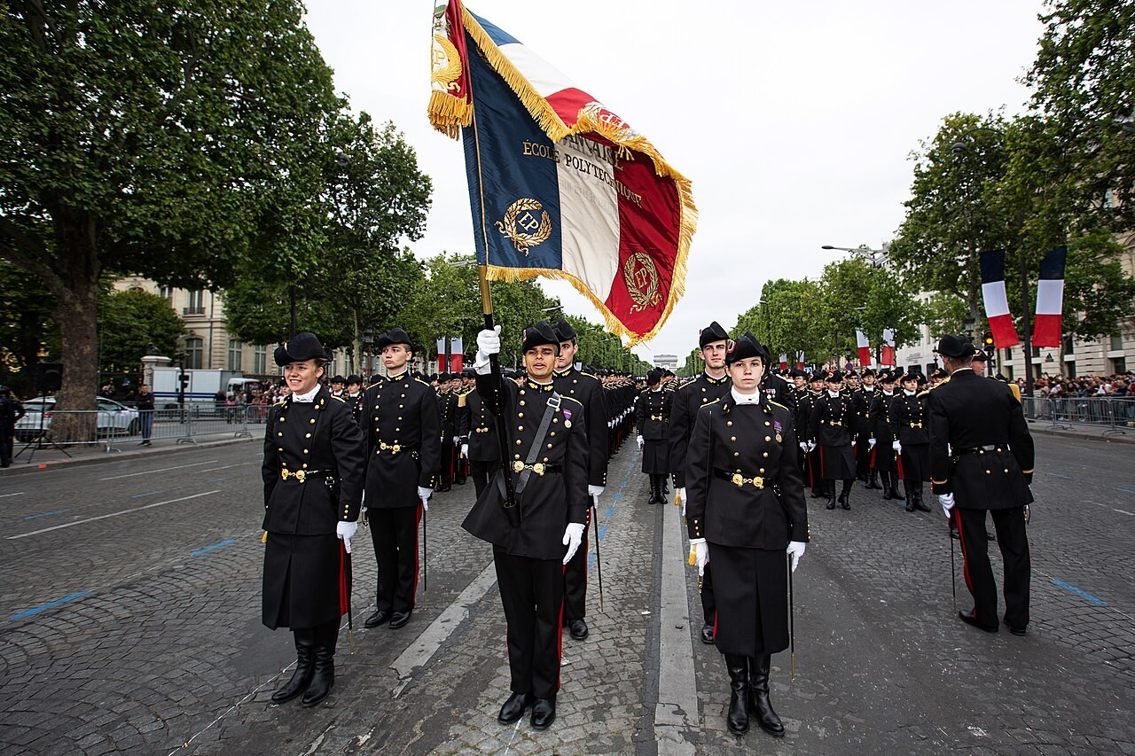 Figaro: July 14 parade in France will be more "military"