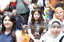 US Alumni Fair organized in Baku - PHOTO 