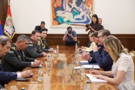 President of the Republic of Serbia receives Azerbaijan’s Minister of Defense