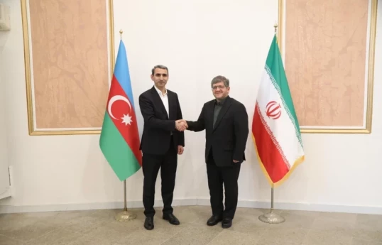 Azerbaijan and Iran signed protocol on transport cooperation