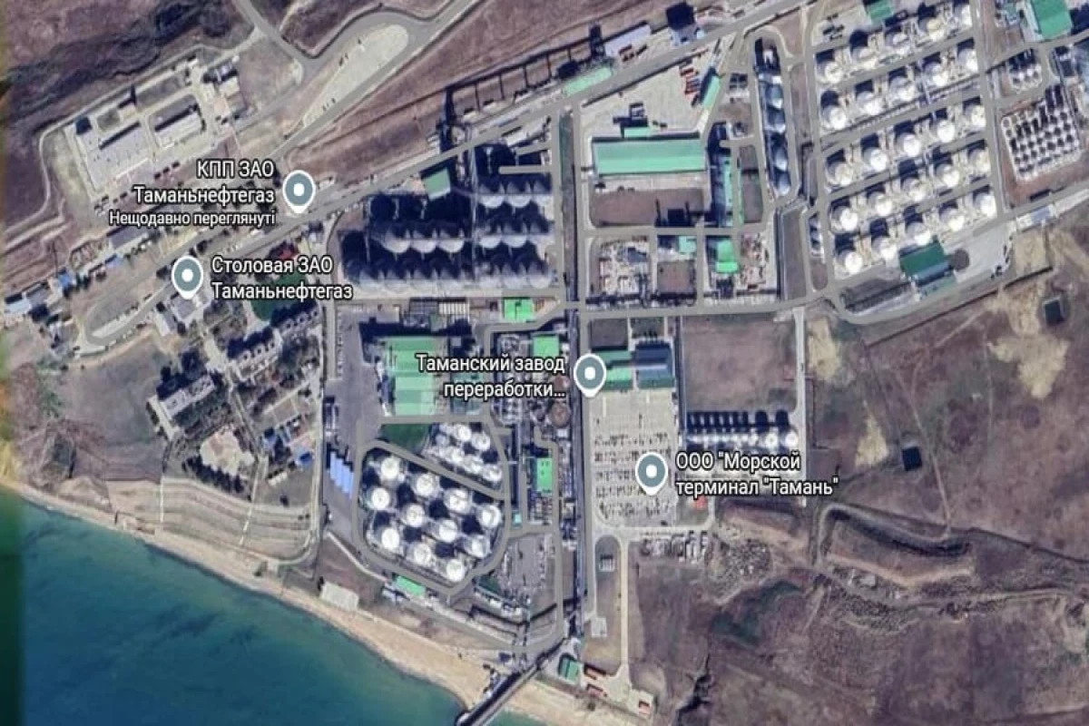 Ukraine strikes oil junction in Volgograd and levels Russian command posts