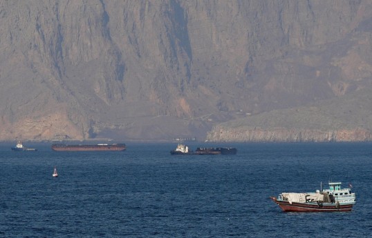 Iranian oil tankers pass US blockade after US-Iran deal