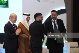 Several financing and investment agreements signed within IsDB Annual Meetings framework - PHOTO 