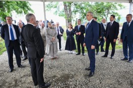 Infrastructure created for sericulture development in Dashbulag village of Khojaly reviewed