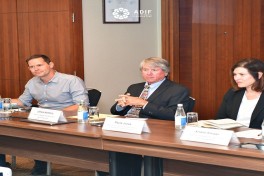 Deposit Insurance Fund holds meeting with US delegation