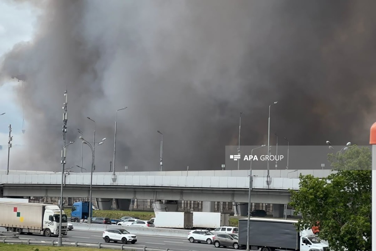 Sadovod market in Moscow burns after Ukrainian drone attack - <span class="red_color">PHOTO