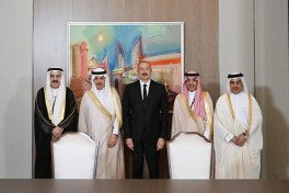 President Ilham Aliyev receives senior officials from member institutions of the Arab Coordination Group-PHOTO 