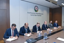 Azerbaijan and the Union of the Comoros discuss bilateral relations