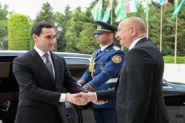 Official welcome ceremony held in Baku for President of Turkmenistan Serdar Berdimuhamedov