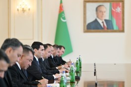 President Ilham Aliyev held expanded meeting with President of Turkmenistan