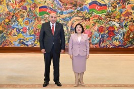 Sahiba Gafarova meets with Speaker of Jordan's House of Representatives