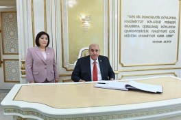Sahiba Gafarova meets with Speaker of Jordan's House of Representatives