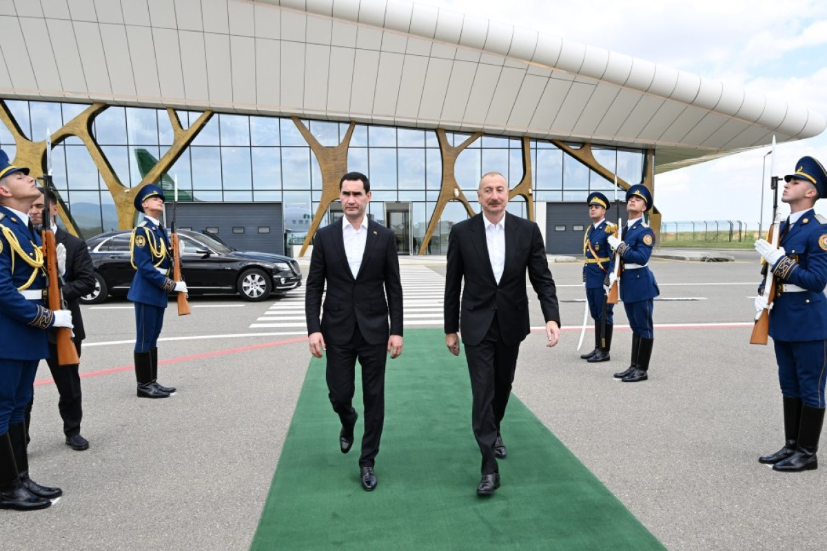 President Ilham Aliyev’s social media accounts featured video showcasing Serdar Berdimuhamedov‘s visit to Azerbaijan -<span class="red_color">VIDEO