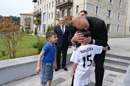 Presidents Ilham Aliyev and Serdar Berdimuhamedov visited first residential complex built in Shusha City