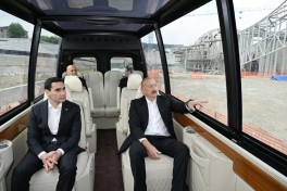 Presidents of Azerbaijan and Turkmenistan visit construction site of Shusha Mosque