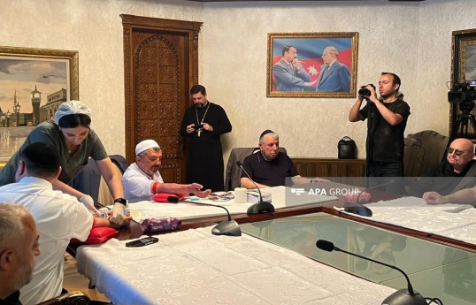 Religious leaders join Ashura blood donation campaign in Azerbaijan - PHOTO 