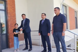 Azerbaijan relocates next group of families to Jabrayil’s Shukurbeyli village, families receive house keys
