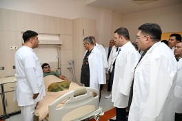 Leadership of the Ministry of Defense visits Central Clinical Hospital - PHOTO 