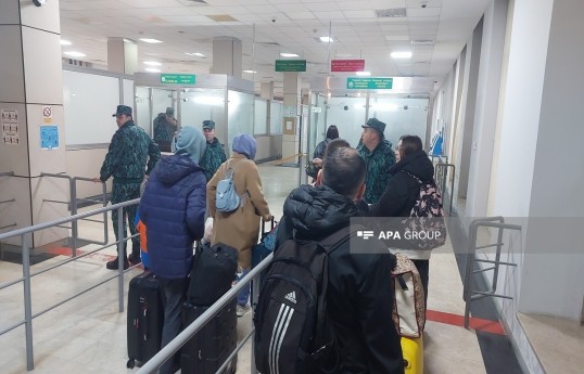 35 Russian citizens evacuated from Iran crossed into Azerbaijan through Astara-PHOTO 