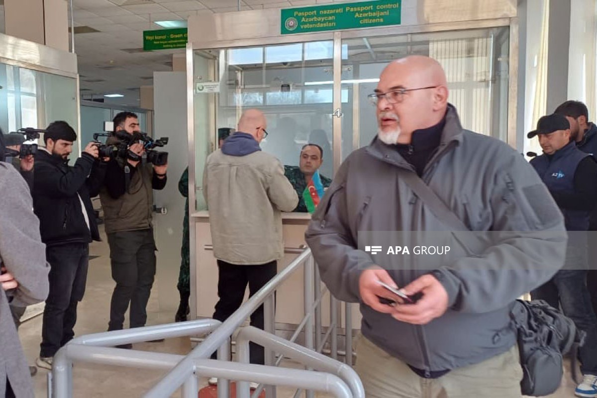 Slovakia embassy staff evacuated from Iran via Azerbaijani border - PHOTO 