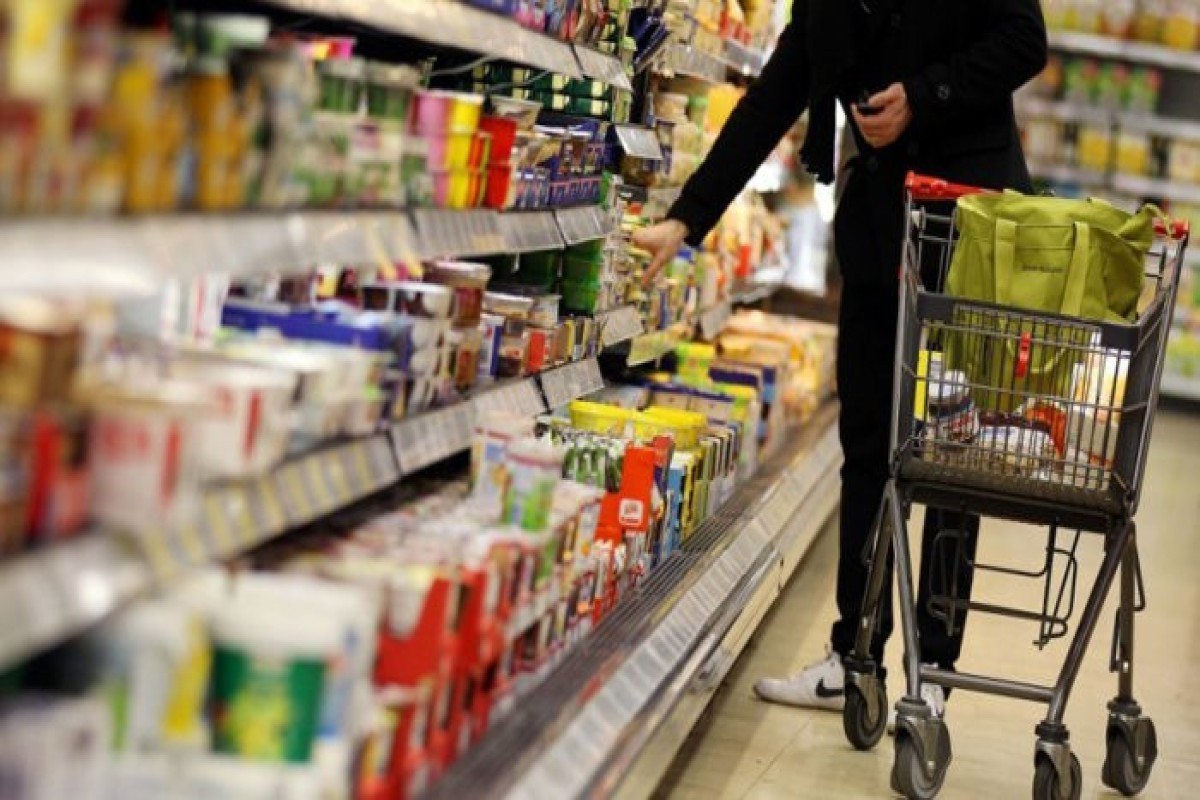 Iran bans export of food products