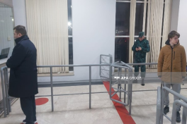 Serbian ambassador to Iran and representatives evacuated from Astara Border Customs checkpoint