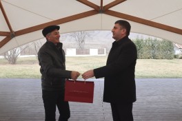 67 individuals resettled in Seyidbayli and Tazabina villages of Khojaly district receive house keys