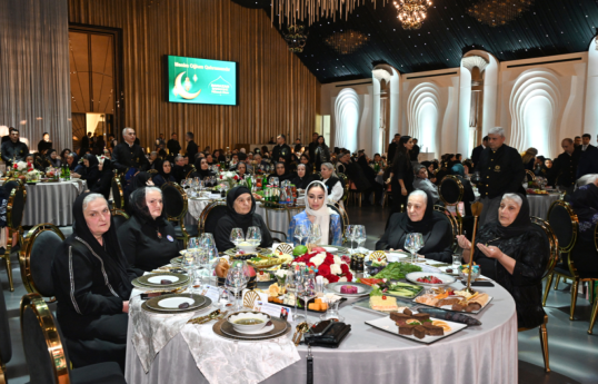 Iftar dinner held with participation of martyrs’ mothers