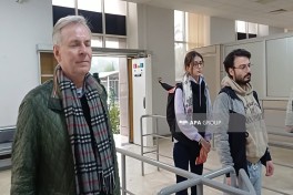 Austrian ambassador and embassy staff evacuated from Iran via Azerbaijan border -PHOTO 