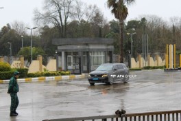 Three diplomats and eight Russian citizens evacuated from Iran via Azerbaijan border-PHOTOSESSION 