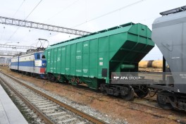 Grain-loaded wagons from Russia to Armenia dispatched from Baku via Azerbaijan transit-PHOTO 