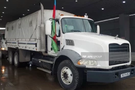 Azerbaijani aid convoy returns after delivering humanitarian supplies to Iran