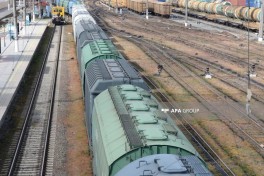 Grain-loaded wagons from Russia to Armenia dispatched from Baku -PHOTO 