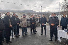 New resettlement convoy arrives in Khojavand’s Girmizi Bazar, keys handed over - PHOTO 