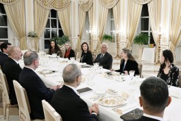 President Ilham Aliyev held expanded meeting with President of European Council during official luncheon