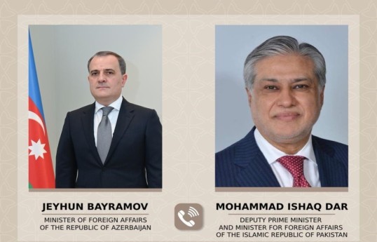 Azerbaijani FM Bayramov, Pakistan FM Ishaq Dar discuss regional security in phone call