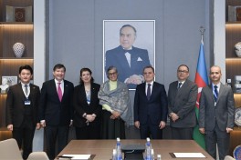 Azerbaijan FM Bayramov meets UN-Habitat Executive Director