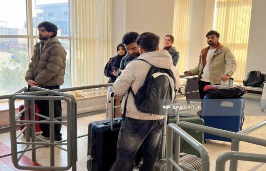 16 Indian students evacuated from Iran via Azerbaijan border -PHOTO 