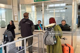 16 Indian students evacuated from Iran via Azerbaijan border -PHOTO 